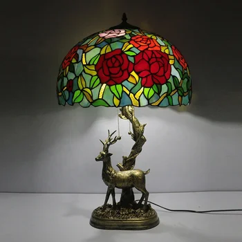 LongHuiJing 16-дюймовая большая настольная лампа от Тиффани с цветочным витражом в виде розы и основанием из смолы оленя