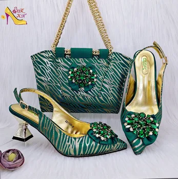 Итальянский дизайн, зеленый цвет, модные женские объемные клатчи на высоком каблуке для повседневной носки или вечеринки