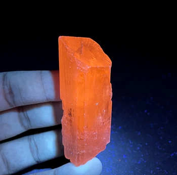 ЛУЧШЕЕ! 100% Натуральный афганский флуоресцентный сподумен, образцы минералов сподуменит, камни и кристаллы