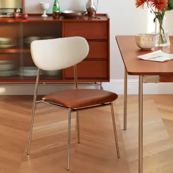 Легкий роскошный обеденный стул в стиле ретро из нержавеющей стали, домашний дизайнерский стул со спинкой из овечьей шерсти, современный минималистский стул
