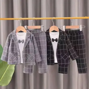 Осенний костюм в корейском стиле для малышей 2023 года, комплект из трех предметов для мальчиков, красивый комплект для маленьких детей, костюм в западном стиле
