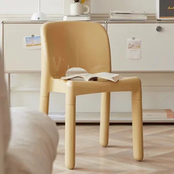 Скандинавские пластиковые обеденные стулья Акцент для гостиной Современные мобильные игровые стулья для балкона Дизайнерские шезлонги Мебель для гостиниц Salle Manger